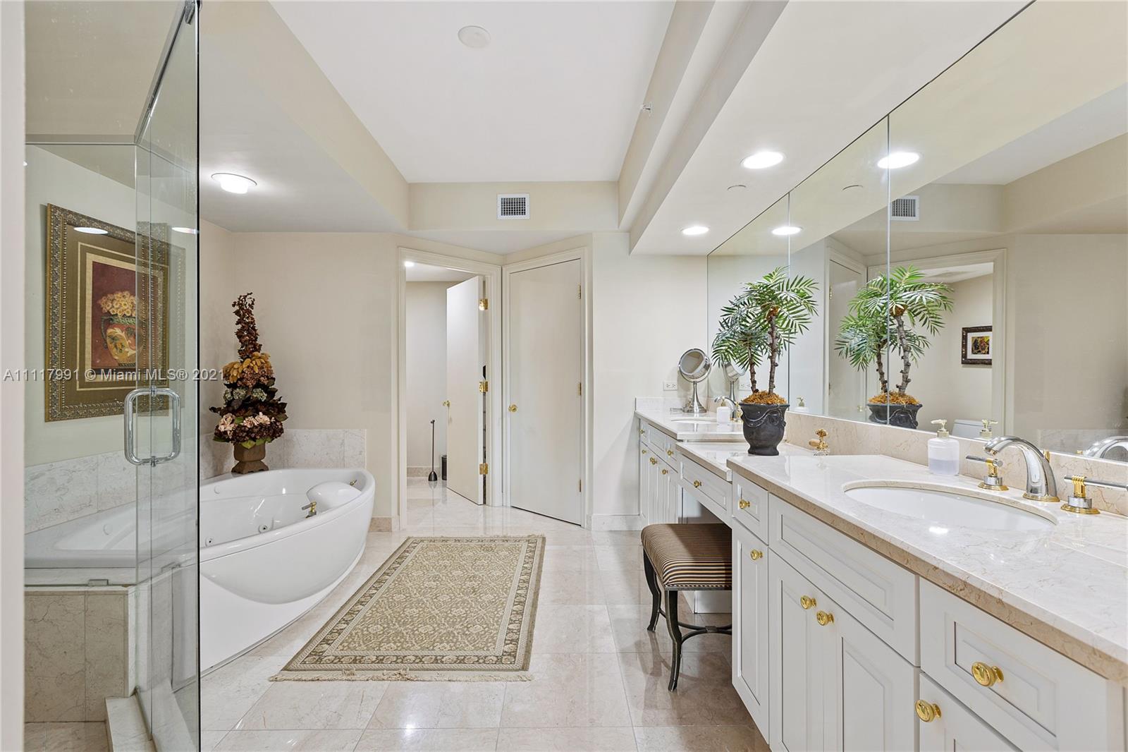 THE PENINSULA CONDO - Residential Lease