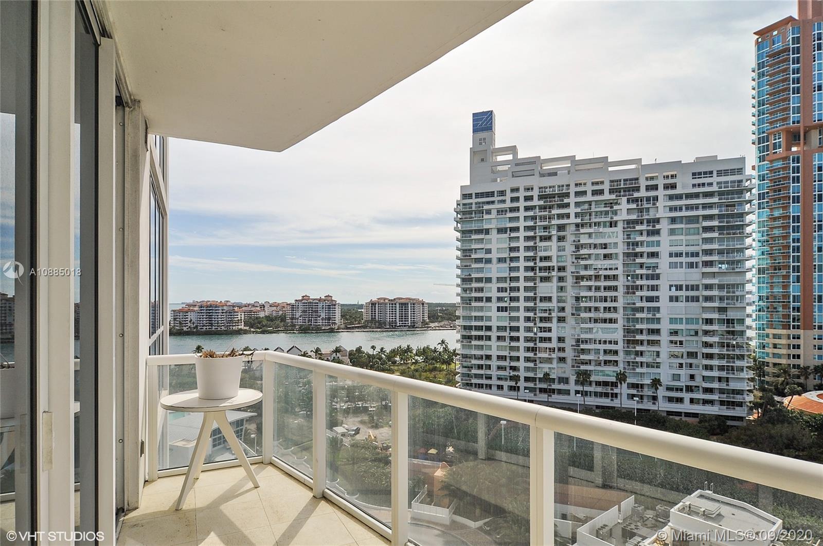 CONTINUUM ON SOUTH BEACH - Residential Lease