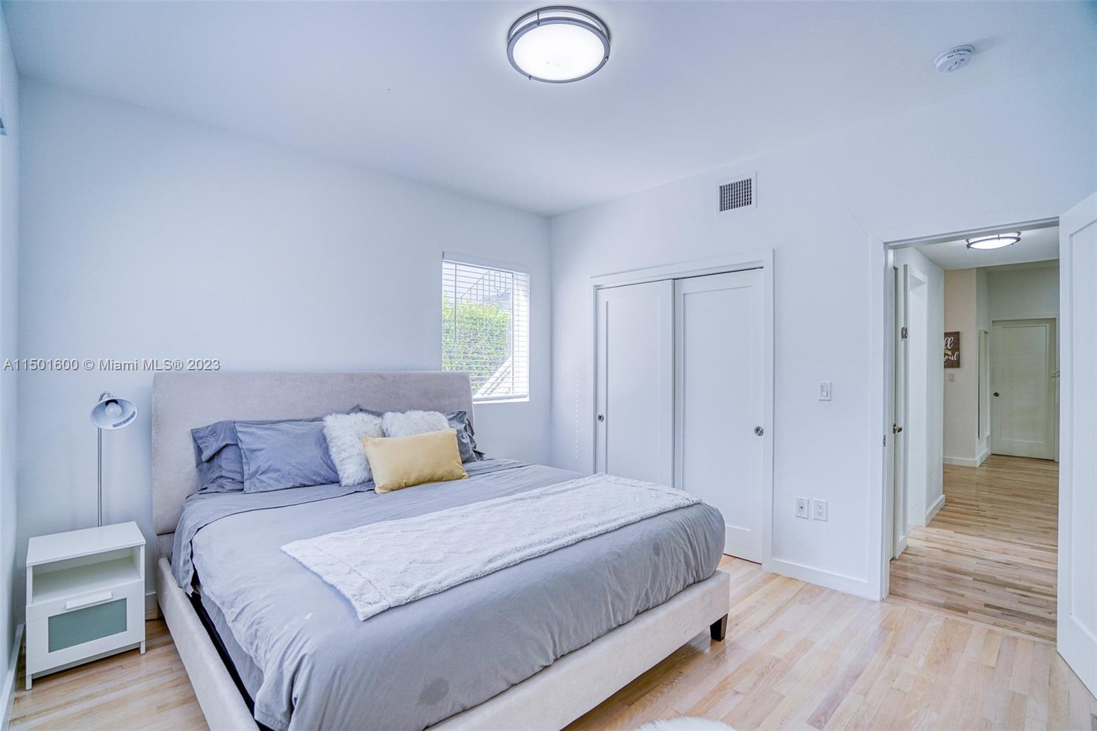 LINCOLN TERRACE SUB - Residential Income