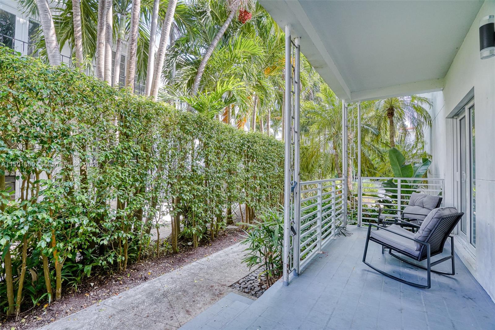 LINCOLN TERRACE SUB - Residential Income