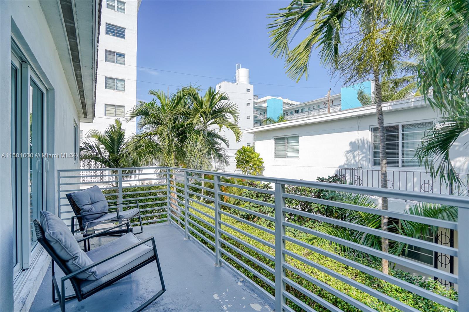 LINCOLN TERRACE SUB - Residential Income