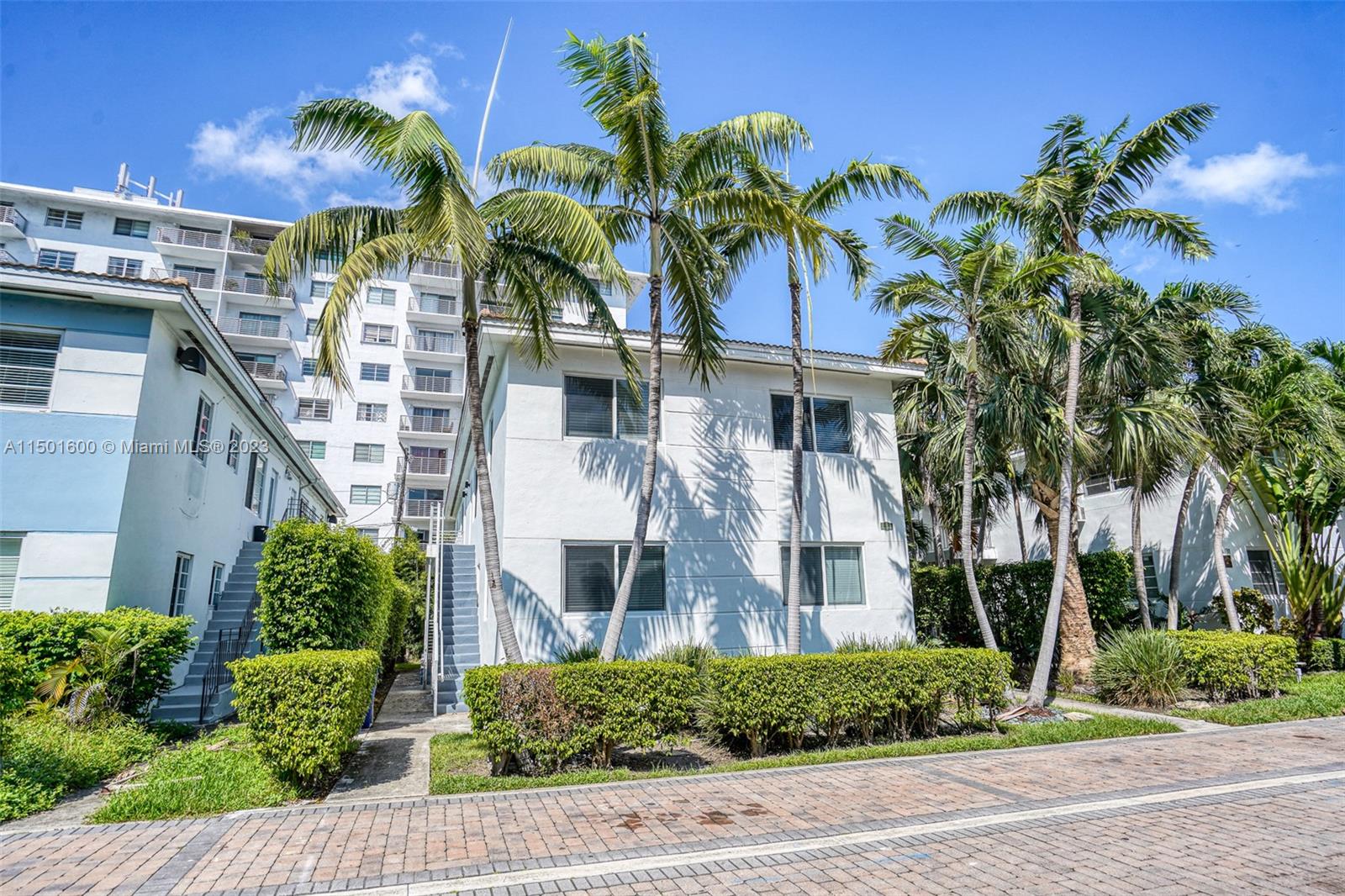 LINCOLN TERRACE SUB - Residential Income