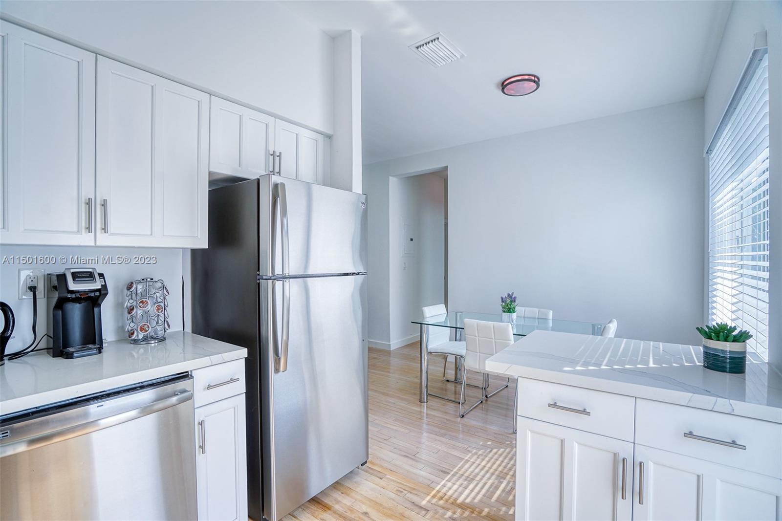 LINCOLN TERRACE SUB - Residential Income