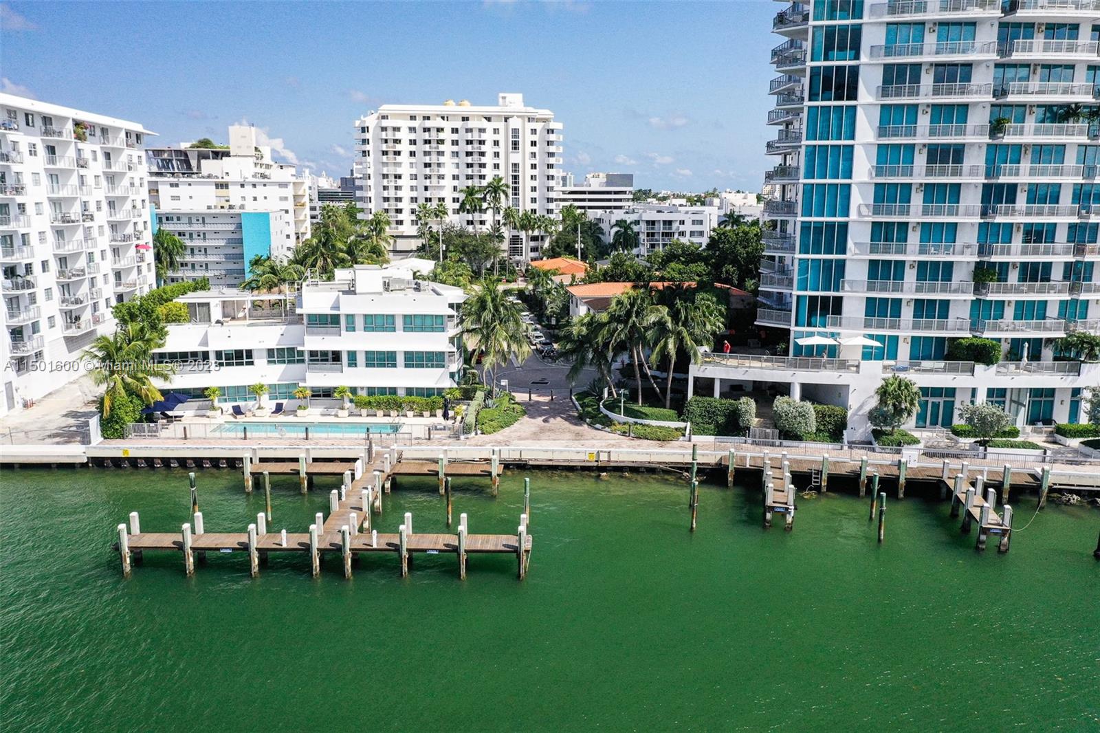 LINCOLN TERRACE SUB - Residential Income