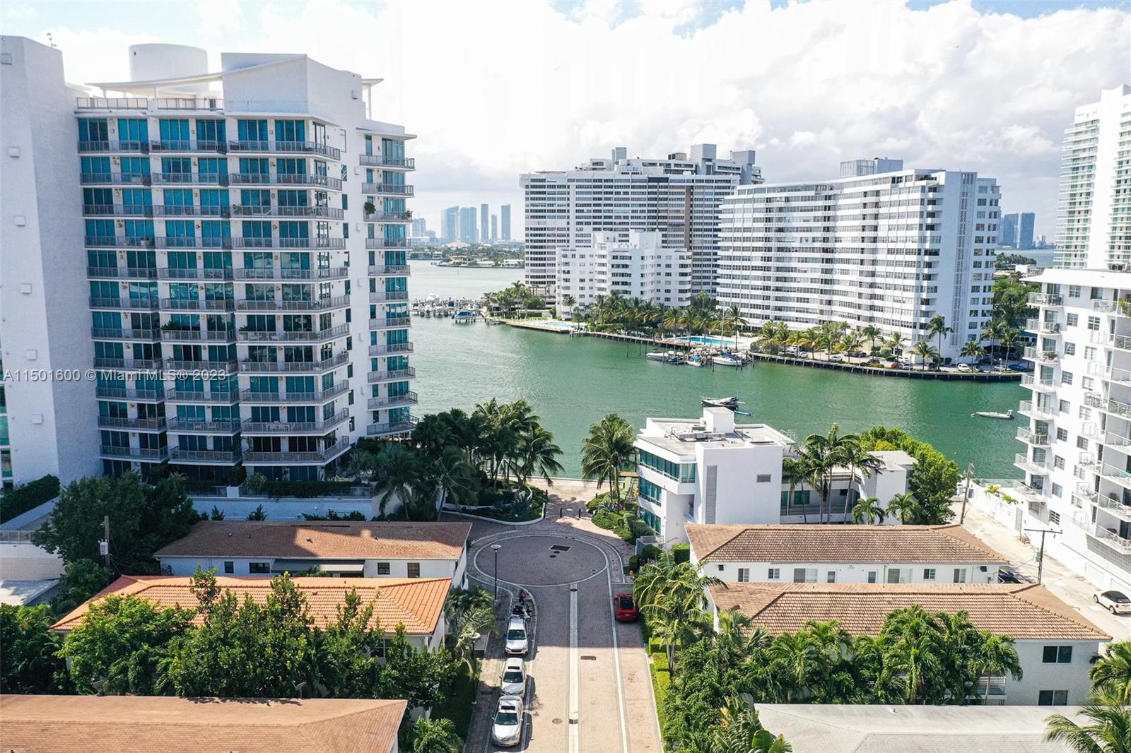 LINCOLN TERRACE SUB - Residential Income