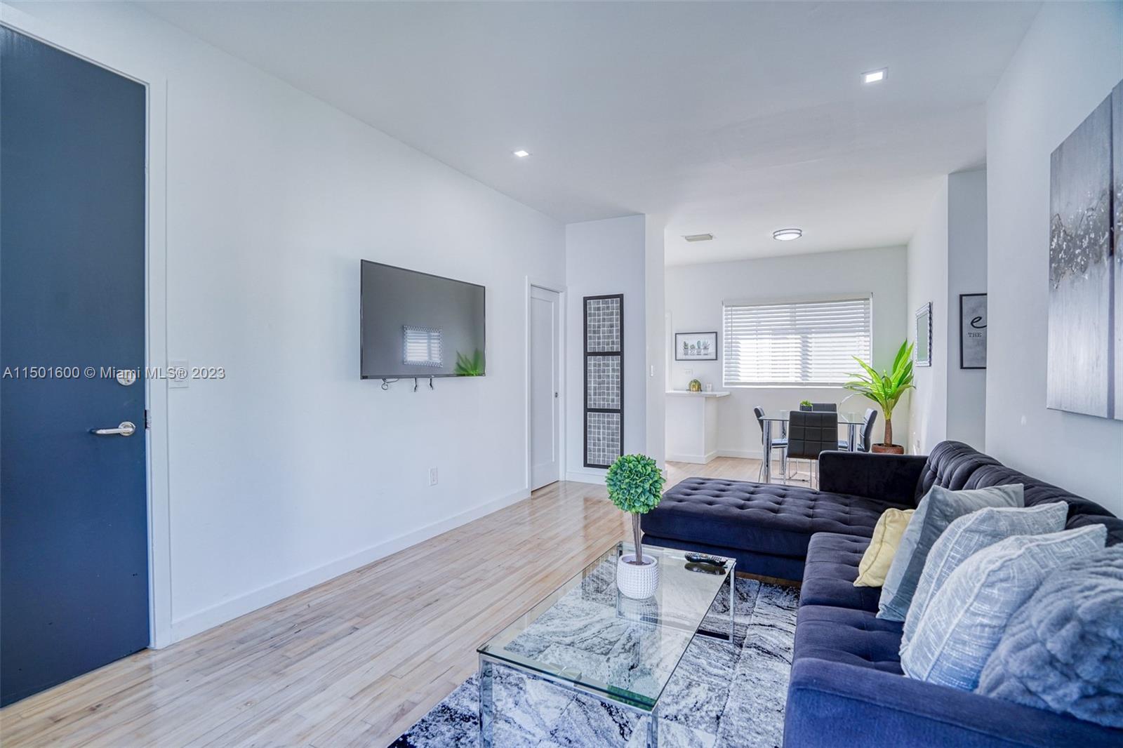 LINCOLN TERRACE SUB - Residential Income