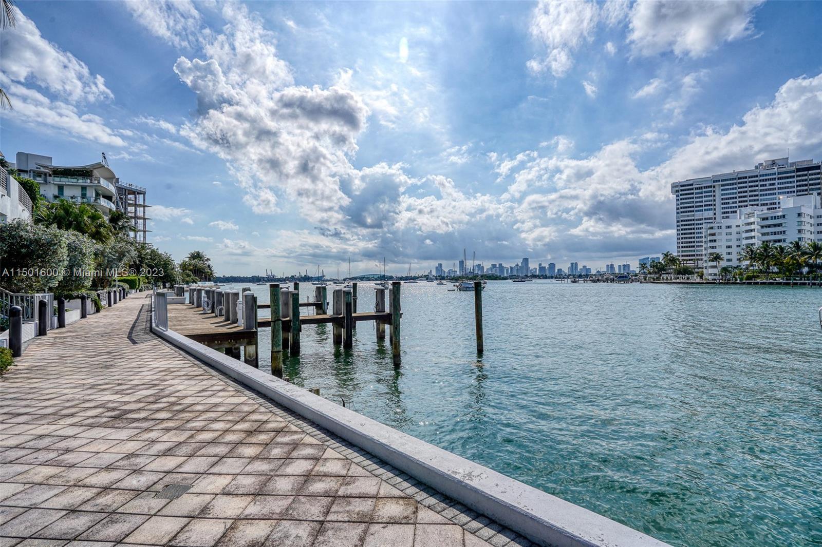 LINCOLN TERRACE SUB - Residential Income