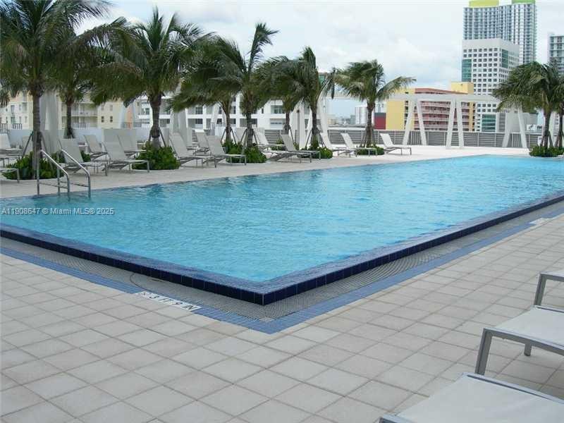 THE AXIS ON BRICKELL II C - Residential Lease