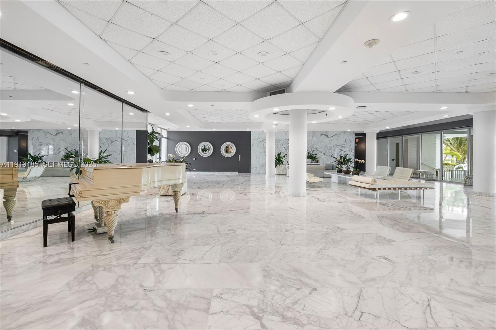 CRYSTAL HOUSE CONDO - Residential