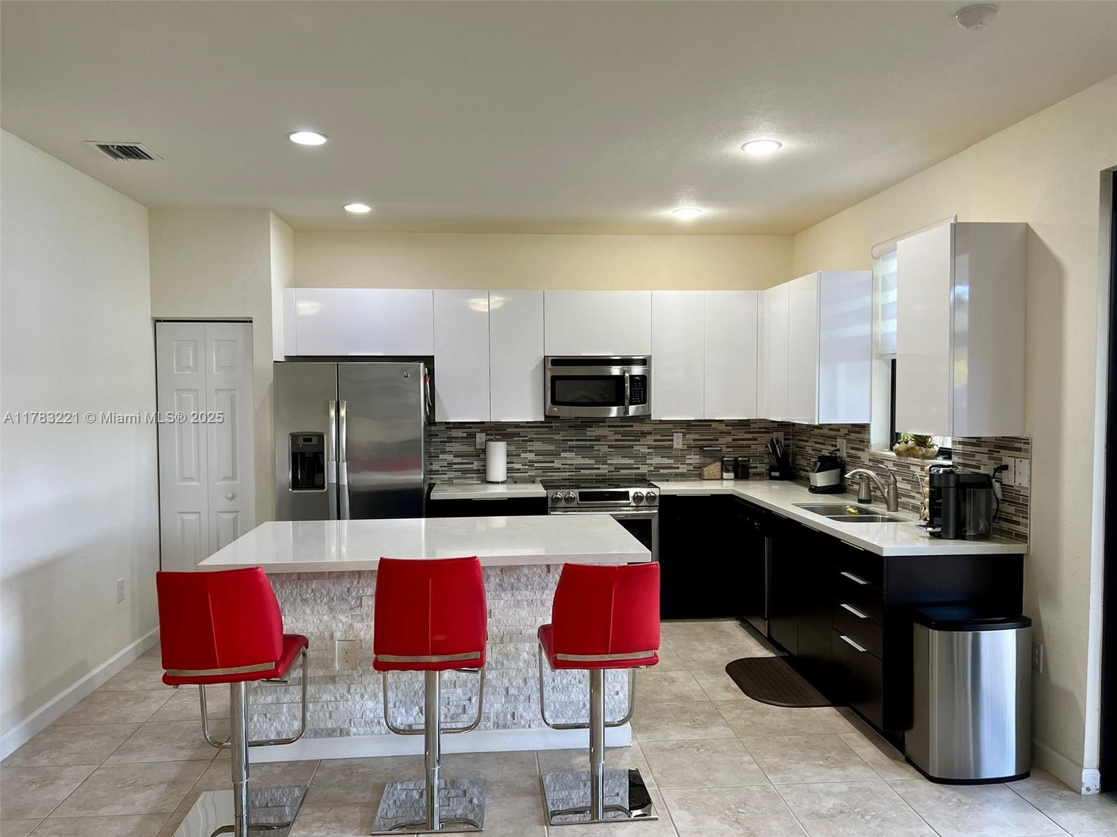 CENTURY TOWNHOMES AT BIRD - Residential Lease