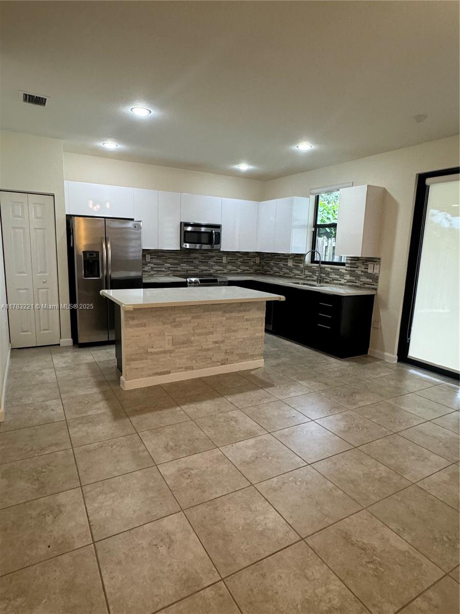 CENTURY TOWNHOMES AT BIRD - Residential Lease