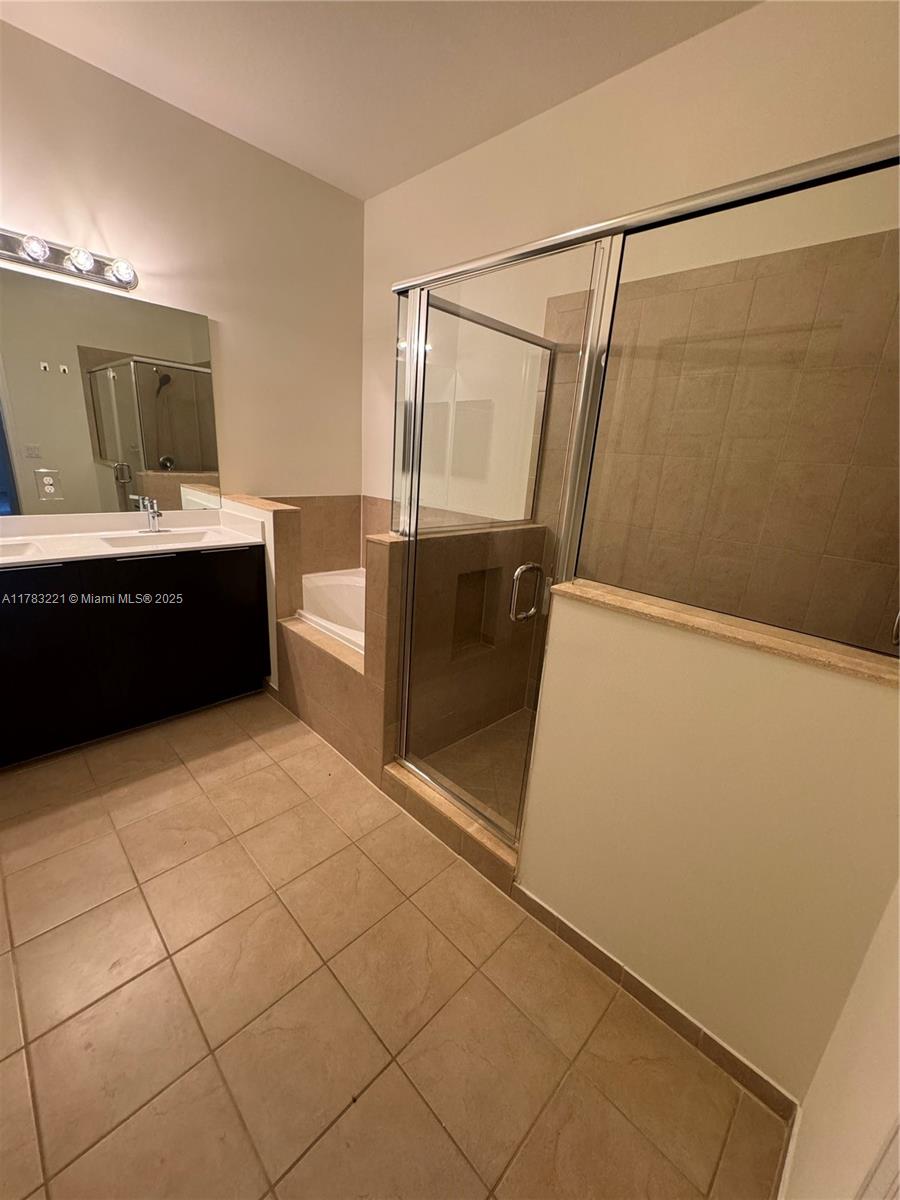 CENTURY TOWNHOMES AT BIRD - Residential Lease