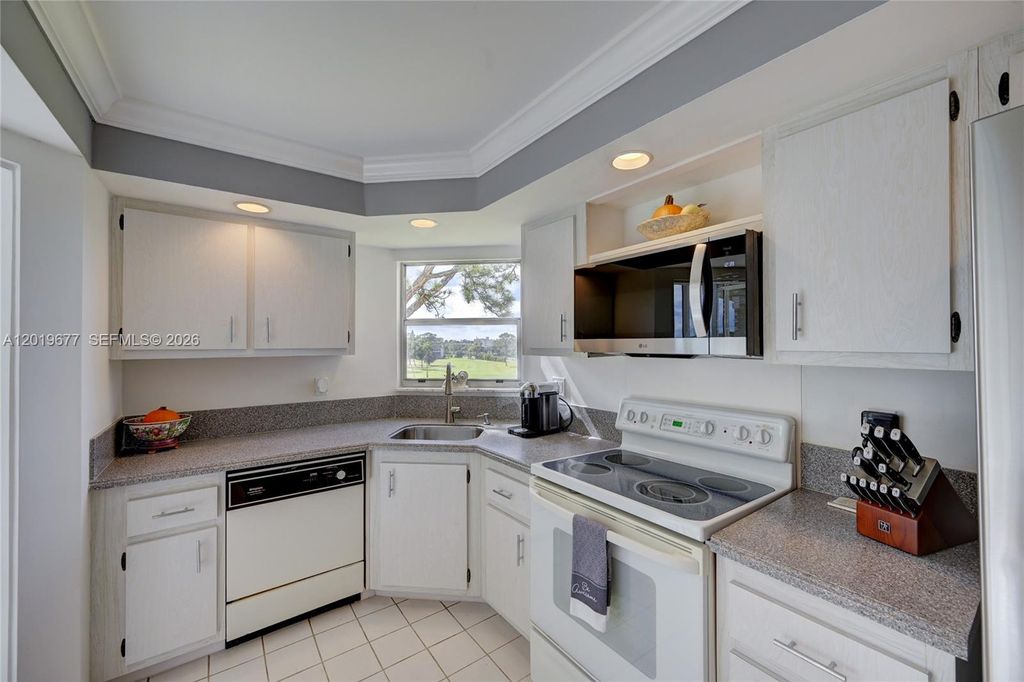 Photo of Lake Worth, FL 33467 (MLS # A12019677)