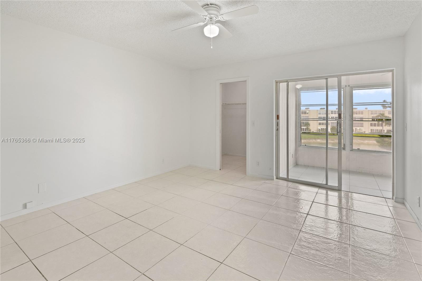 WELLINGTON CONDOS - Residential