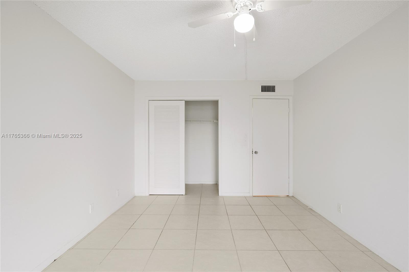WELLINGTON CONDOS - Residential