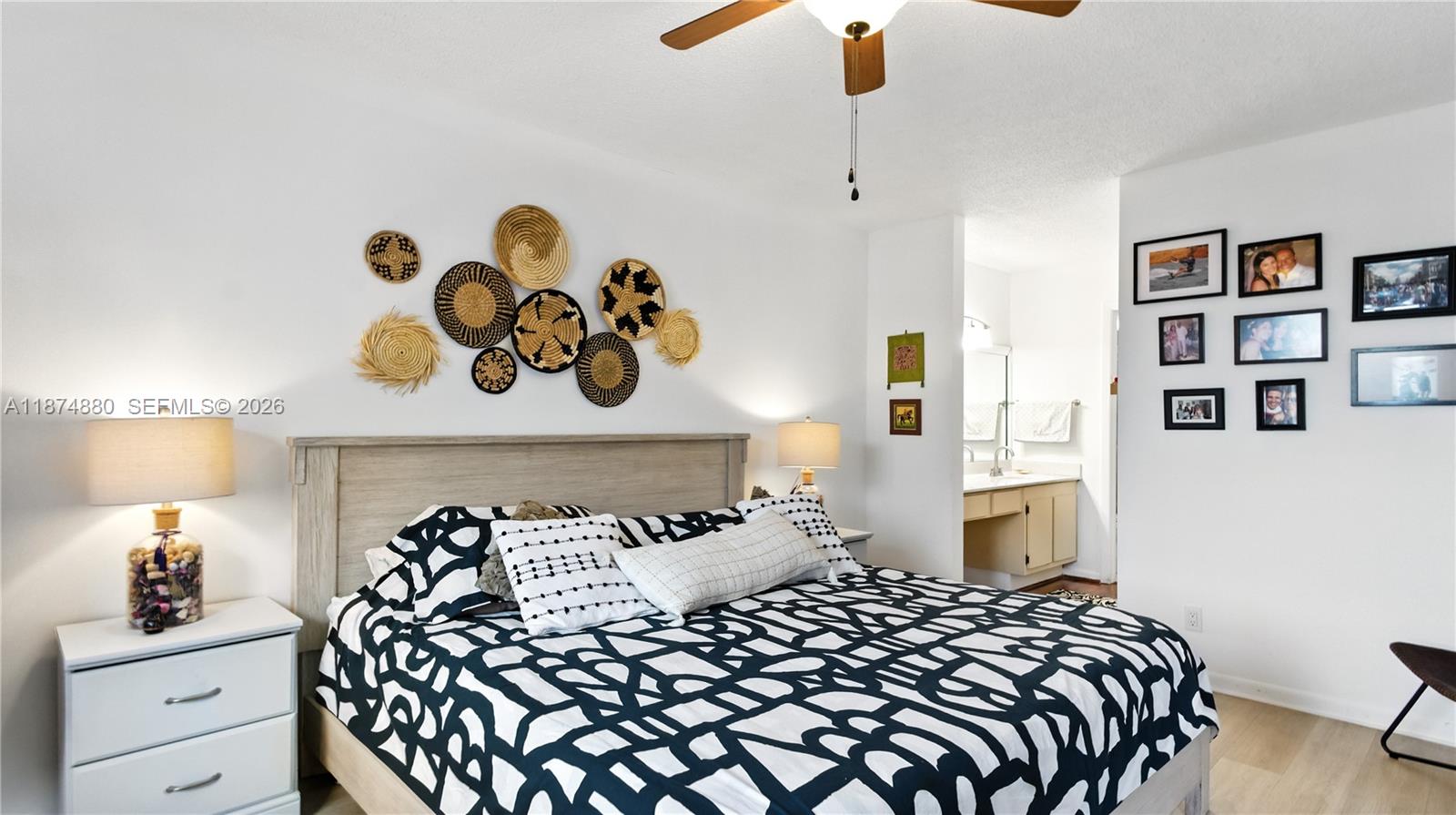 SUNRISE LAKES 214 CONDO - Residential