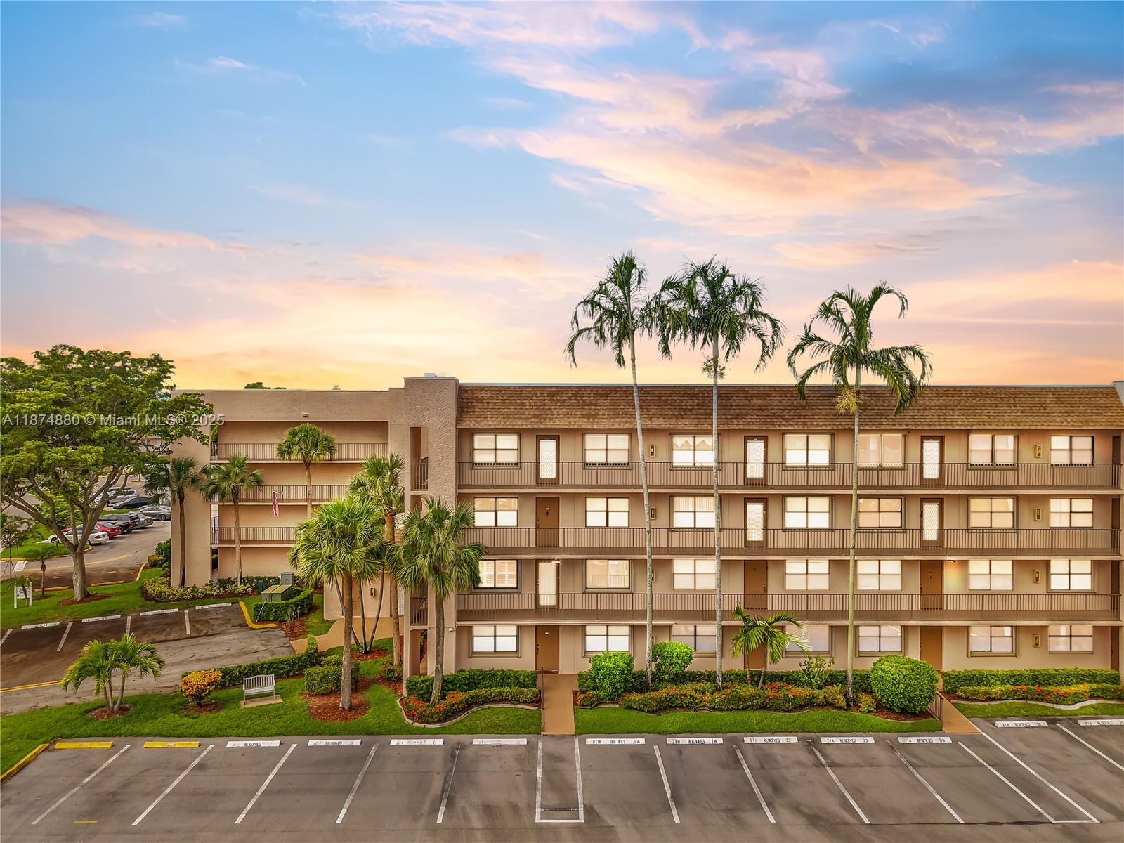 SUNRISE LAKES 214 CONDO - Residential