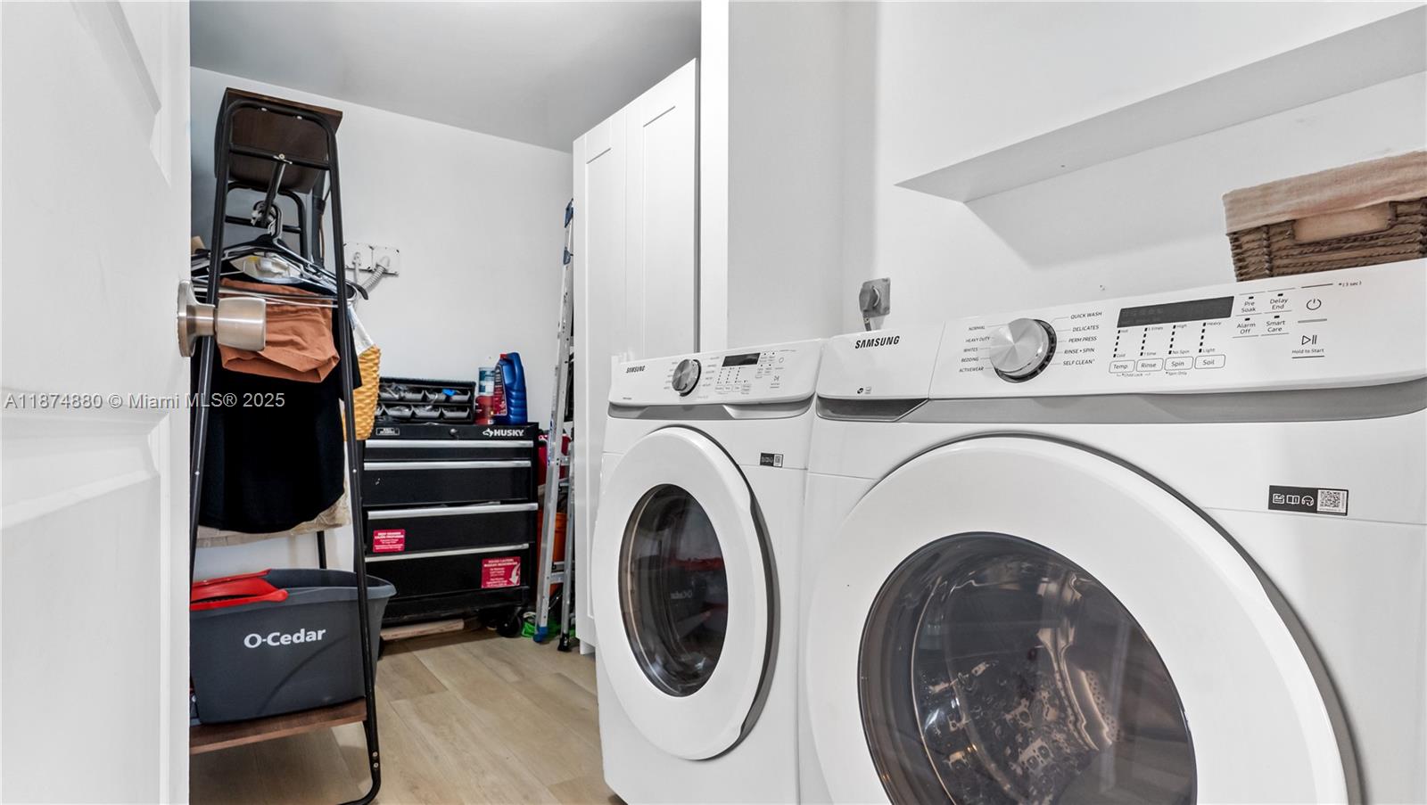 SUNRISE LAKES 214 CONDO - Residential