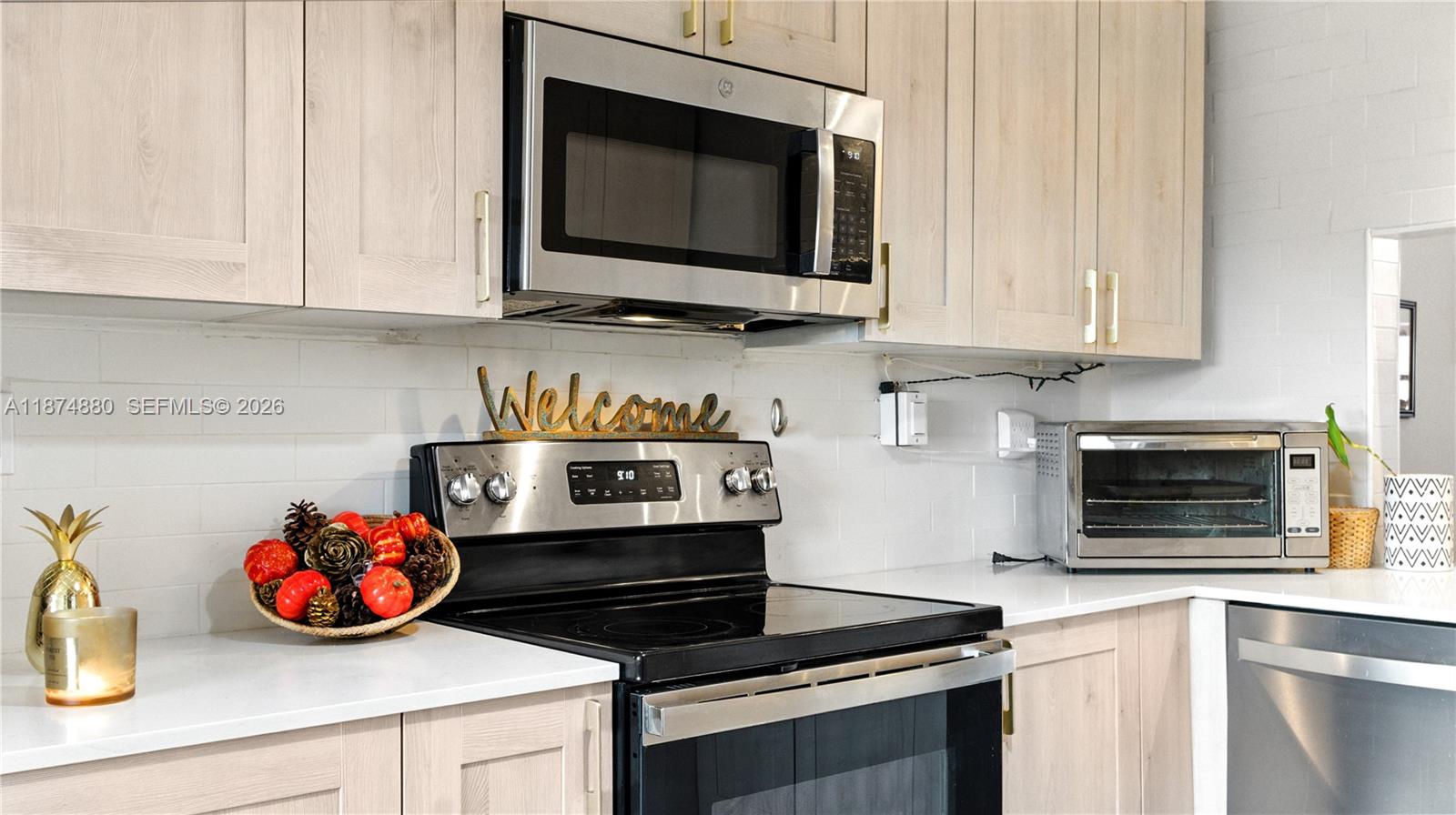 SUNRISE LAKES 214 CONDO - Residential