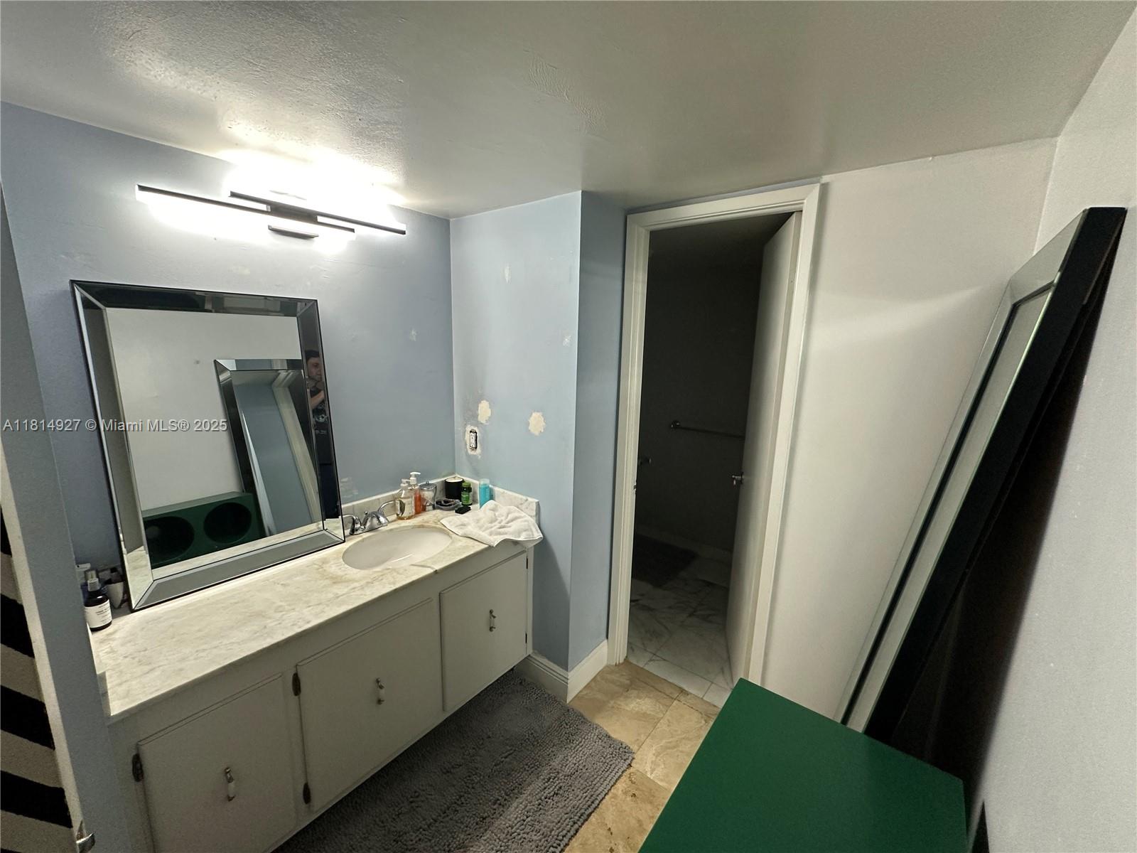 CHARTER CLUB CONDO - Residential