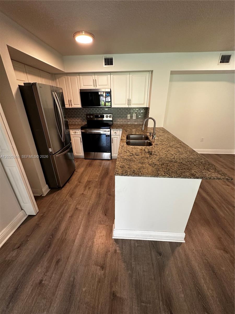 12124 Saint Andrews Pl 110
