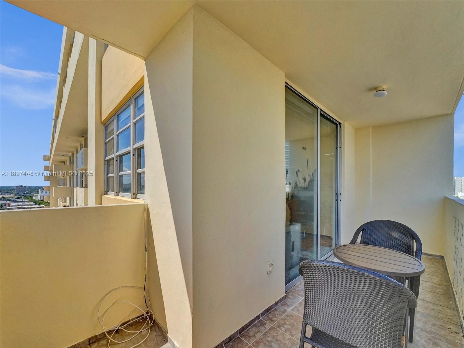 PLAZA TOWERS NORTH CONDO - Residential