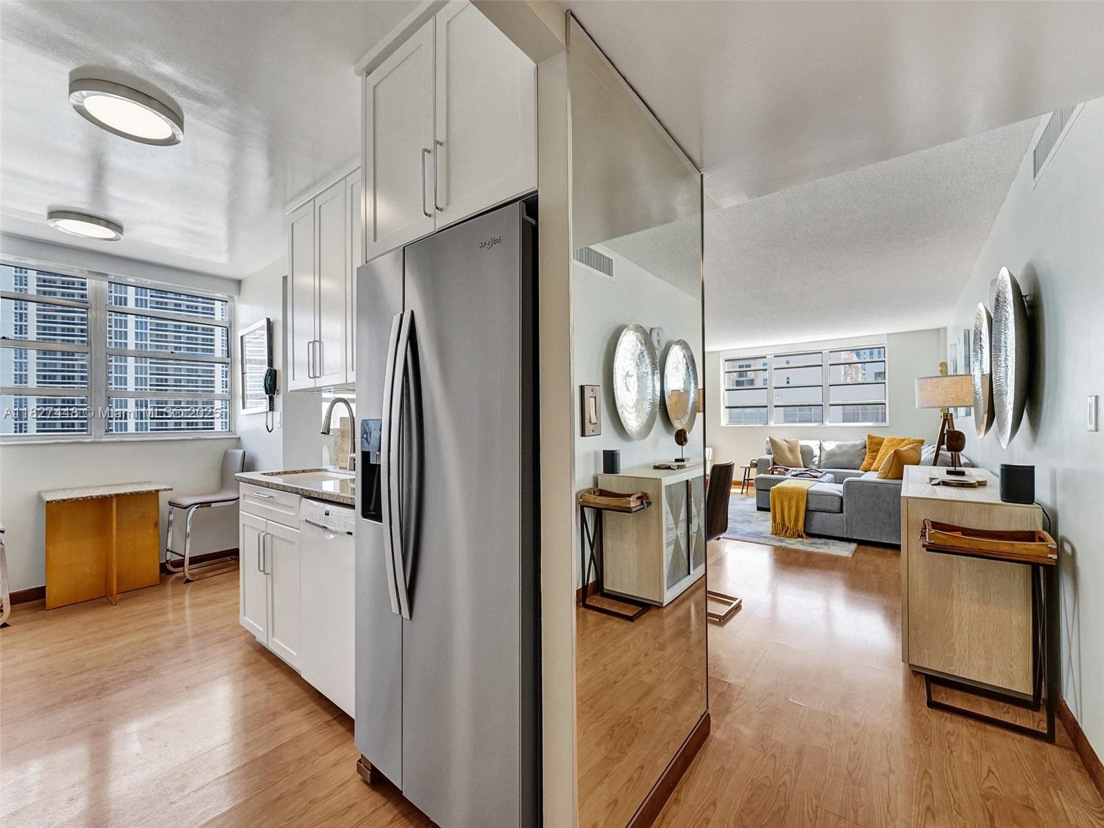 1833 S Ocean Dr 1702