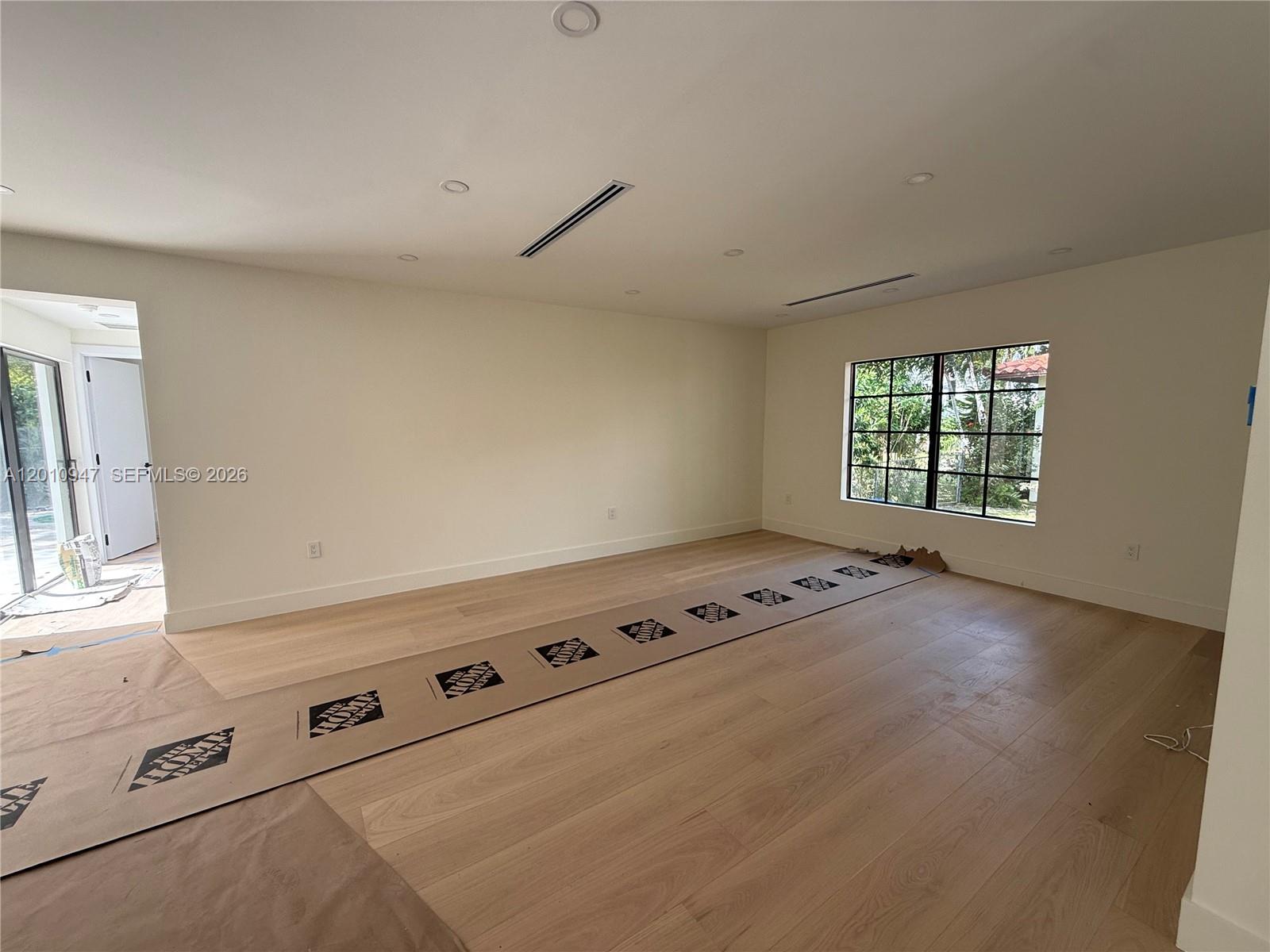 118 Sarto Ave