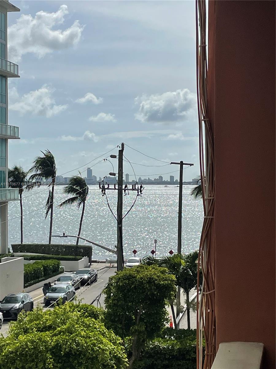 600 Ne 25th St 43, Miami, Broward County, Florida - 1 Bedrooms  
2 Bathrooms - 