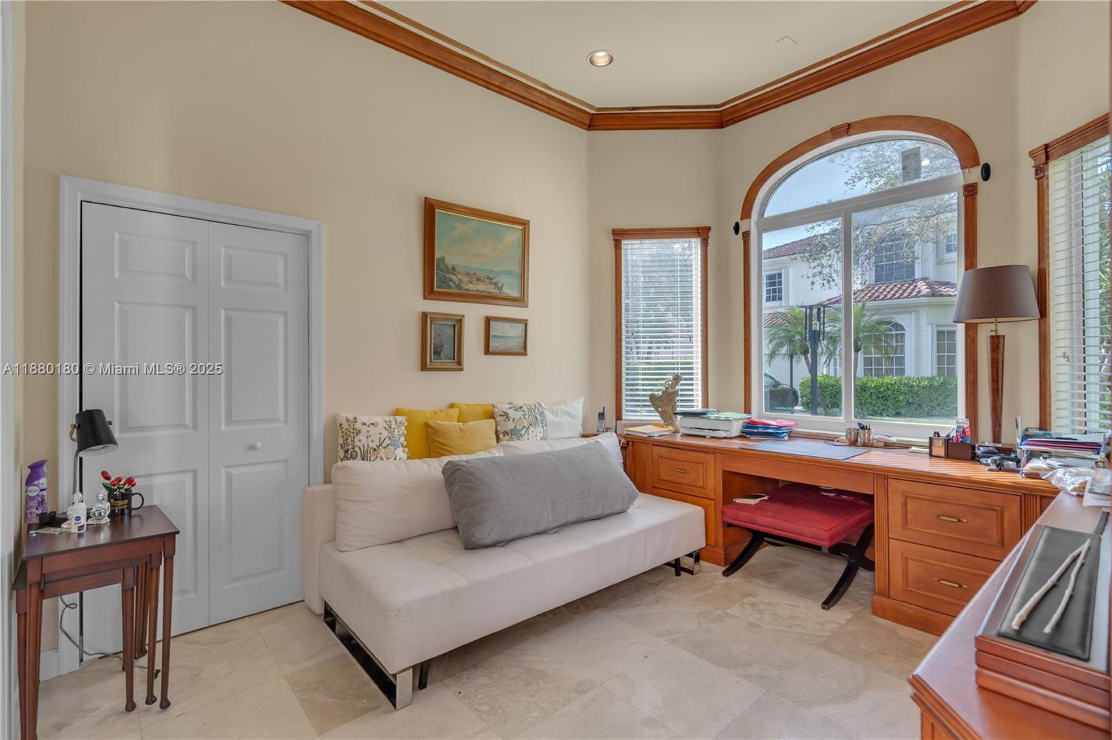 GOLDEN GATE ESTATES & MAR - Residential