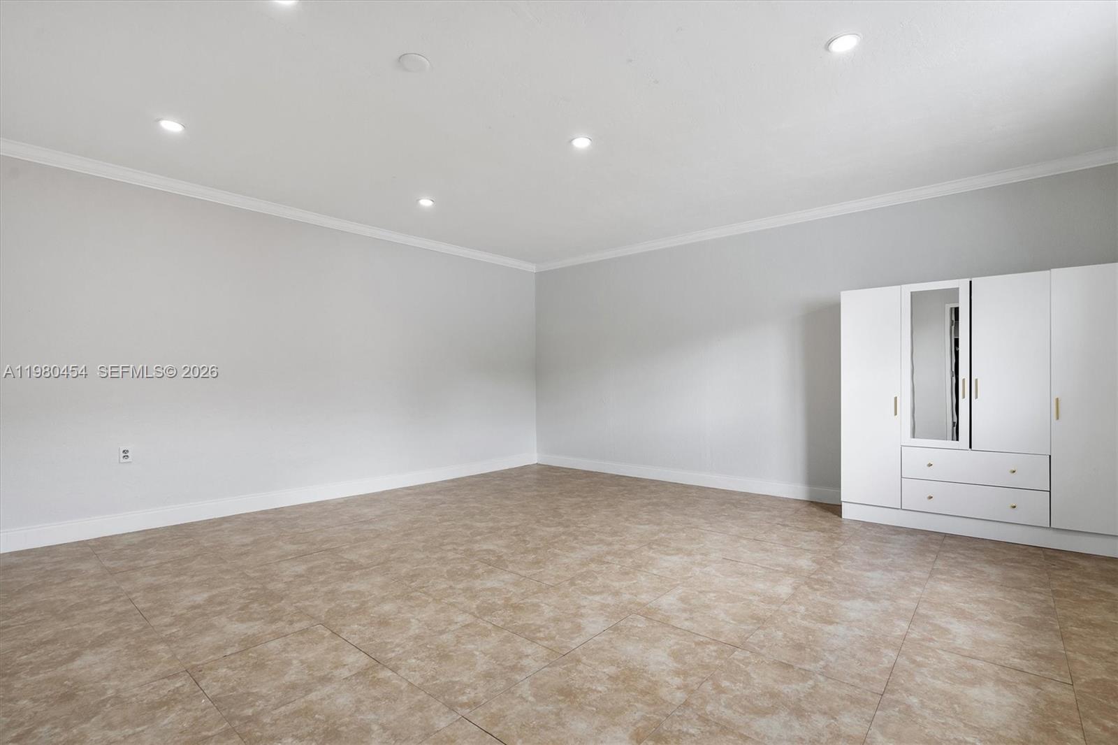 KNOLLS 3 SEC - Residential