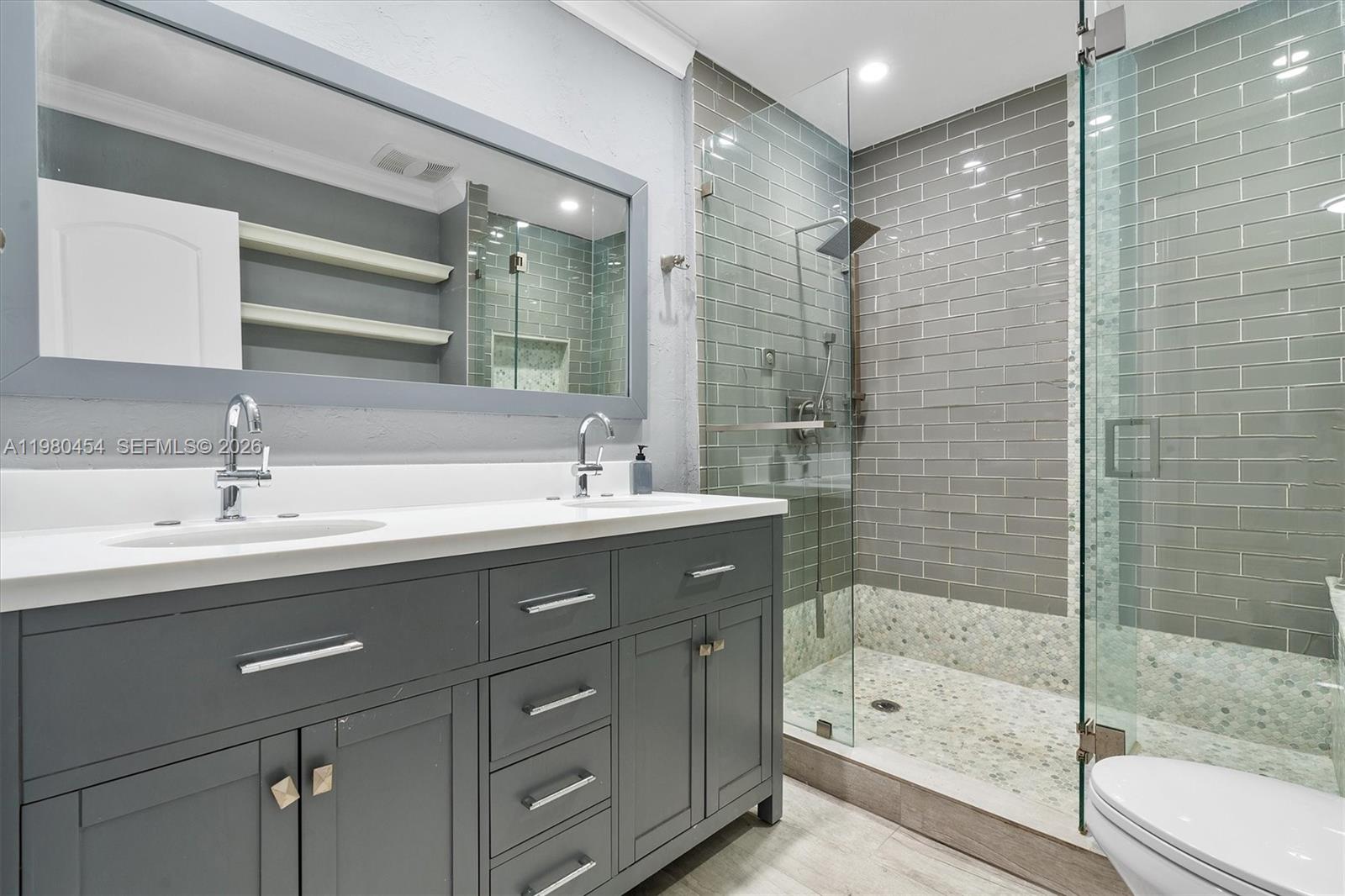 KNOLLS 3 SEC - Residential