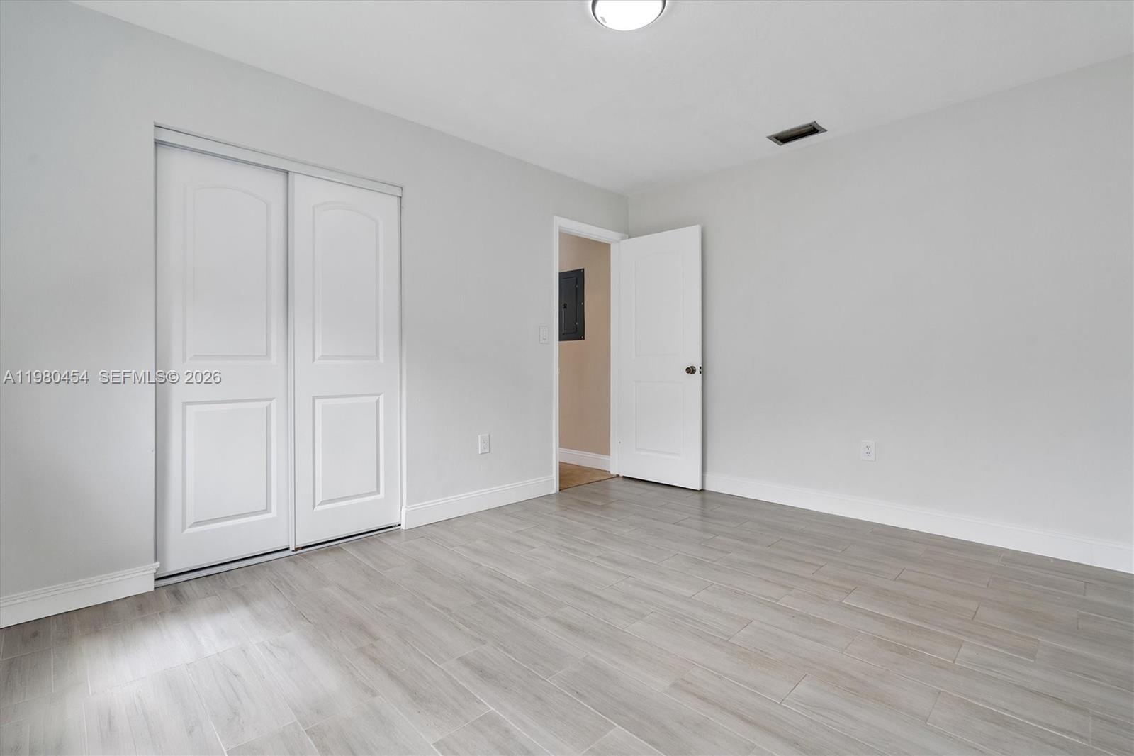 KNOLLS 3 SEC - Residential