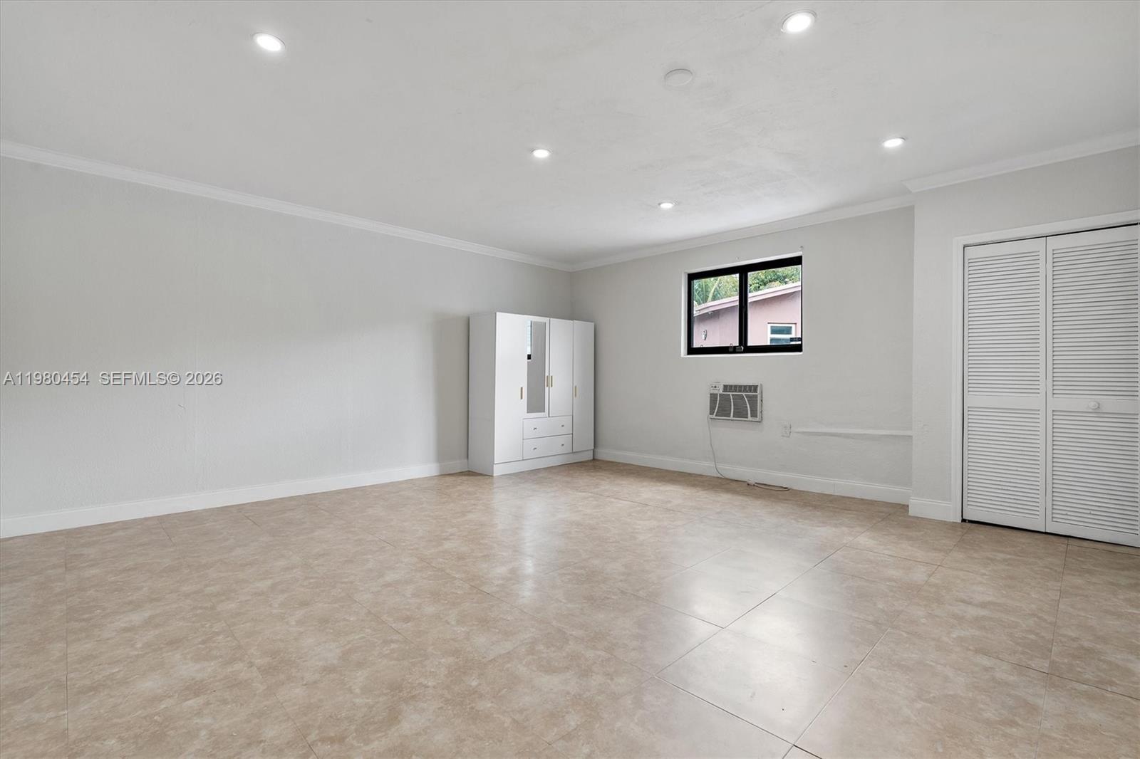 KNOLLS 3 SEC - Residential