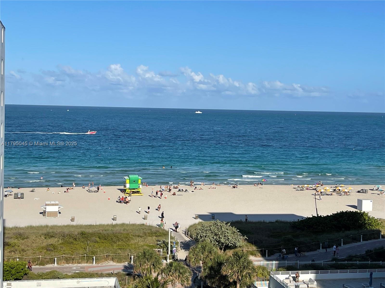 Rental Property at 401 Ocean Dr 906, Miami Beach, Miami-Dade County, Florida - Bedrooms: 1 
Bathrooms: 1  - $2,600 MO.
