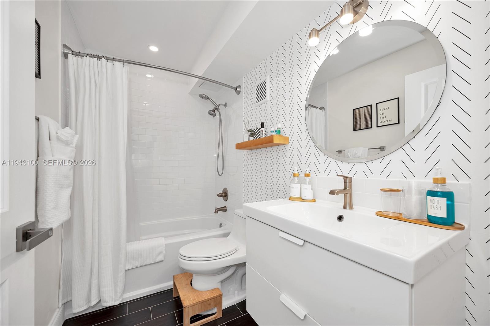 GARDENS OF KENDALL SO CON - Residential