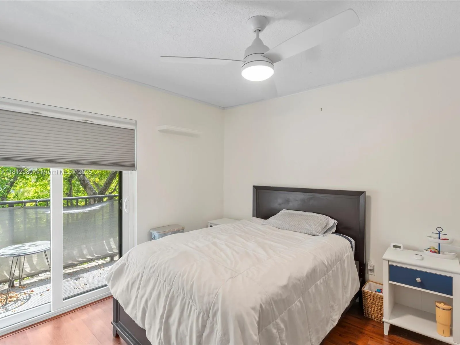 Miami, Florida 33133, United States, 2 Bedrooms Bedrooms, ,2 BathroomsBathrooms,Residential,Active,140780