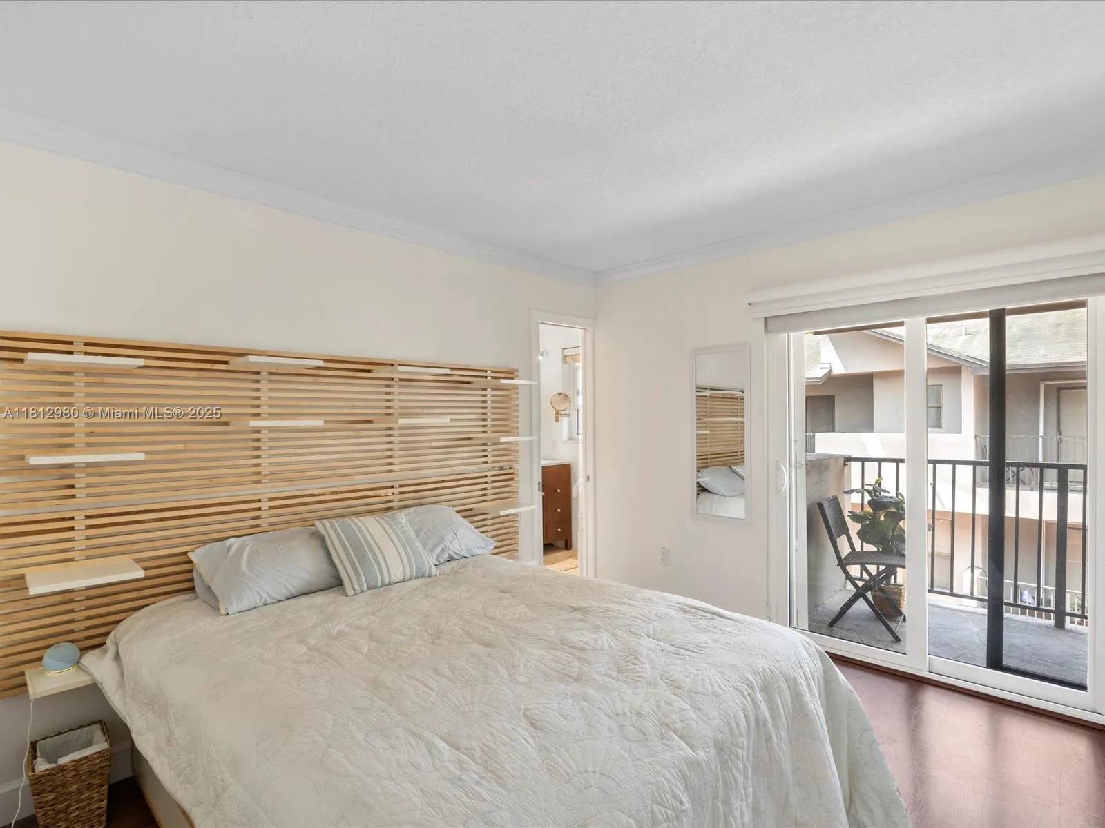 Miami, Florida 33133, United States, 2 Bedrooms Bedrooms, ,2 BathroomsBathrooms,Residential,Active,140780