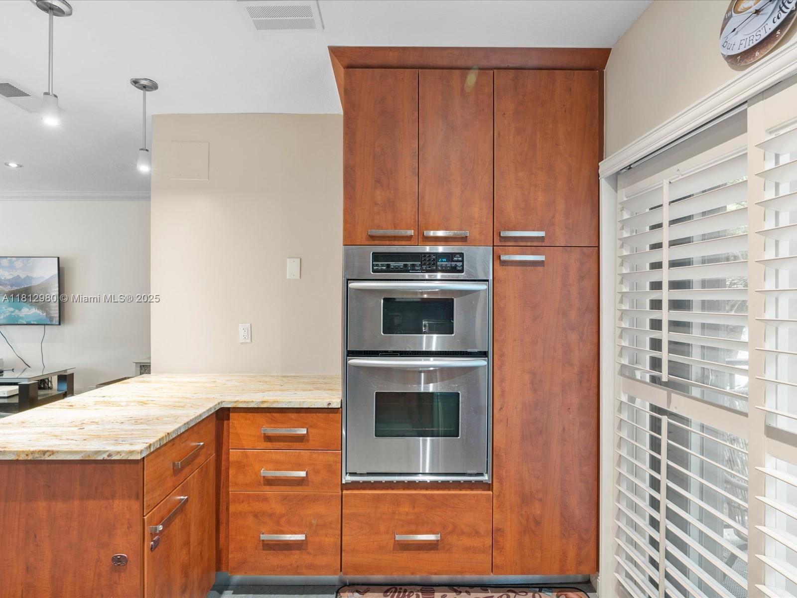 BRIDGEPORT VILLAS CONDO - Residential Lease