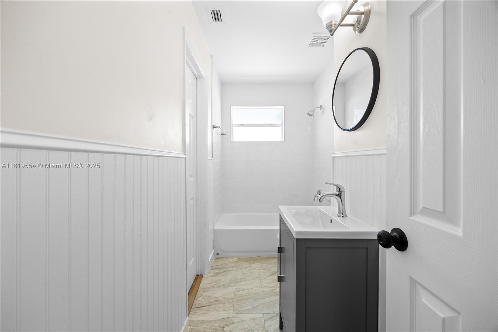 ROSEHAVEN - Residential Lease