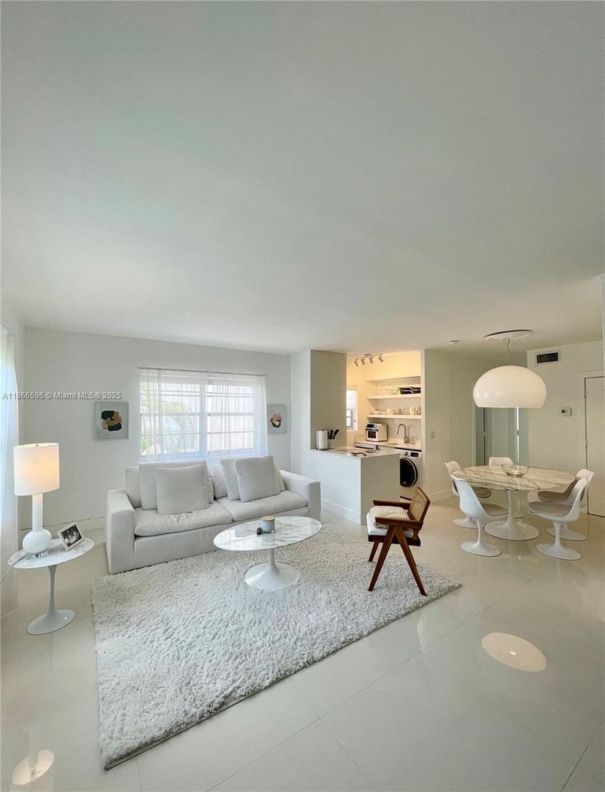 For Rent Stunning corner unit with Lots of Natural light and fully renovated, 1 Bedroom, 1 Bathroom, Washer and Dryer inside the unit, centrally located in South Beach just half a block away from Lincoln Rd and couple blocks from the beach. Don't Miss it will not Last.