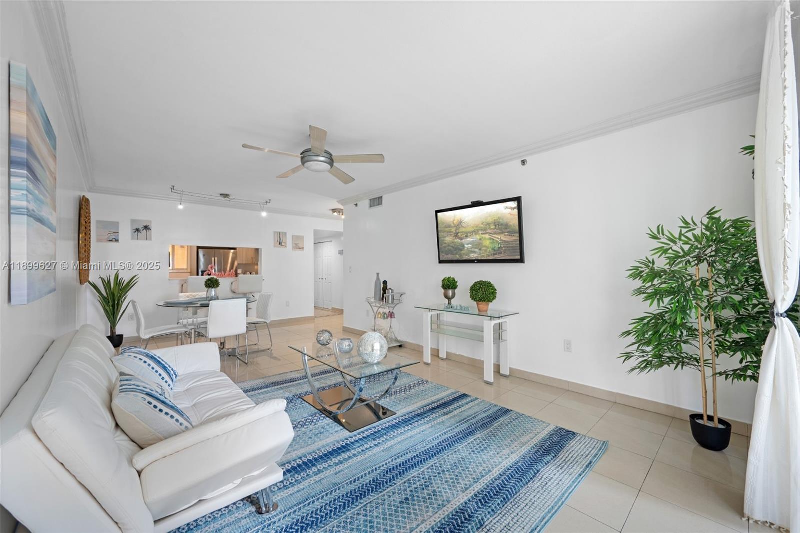 SURFSIDE PALMS CONDO - Residential Lease