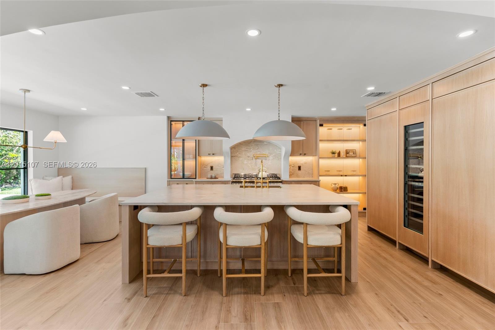 BANYAN WOODS - Residential