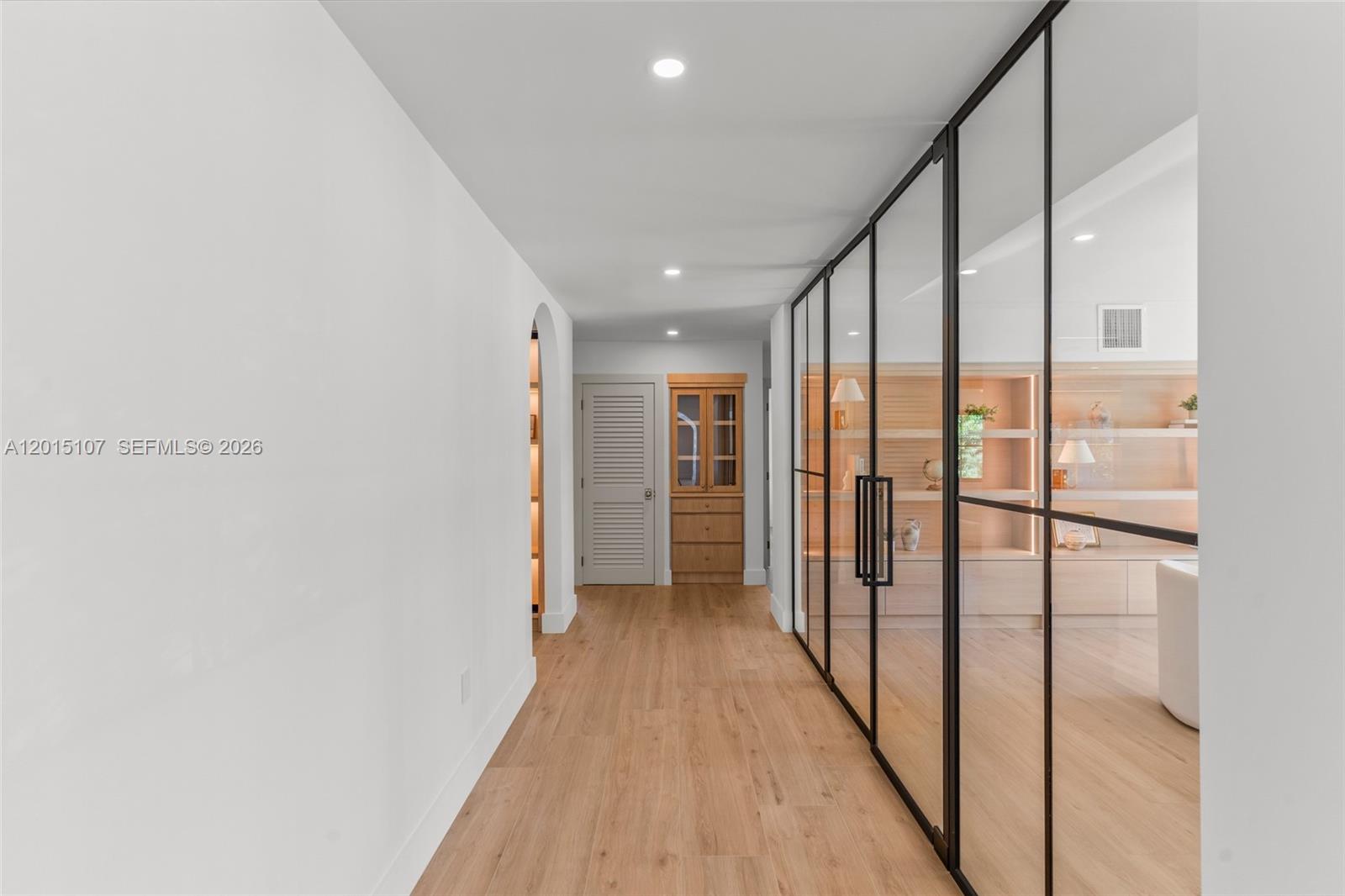 BANYAN WOODS - Residential