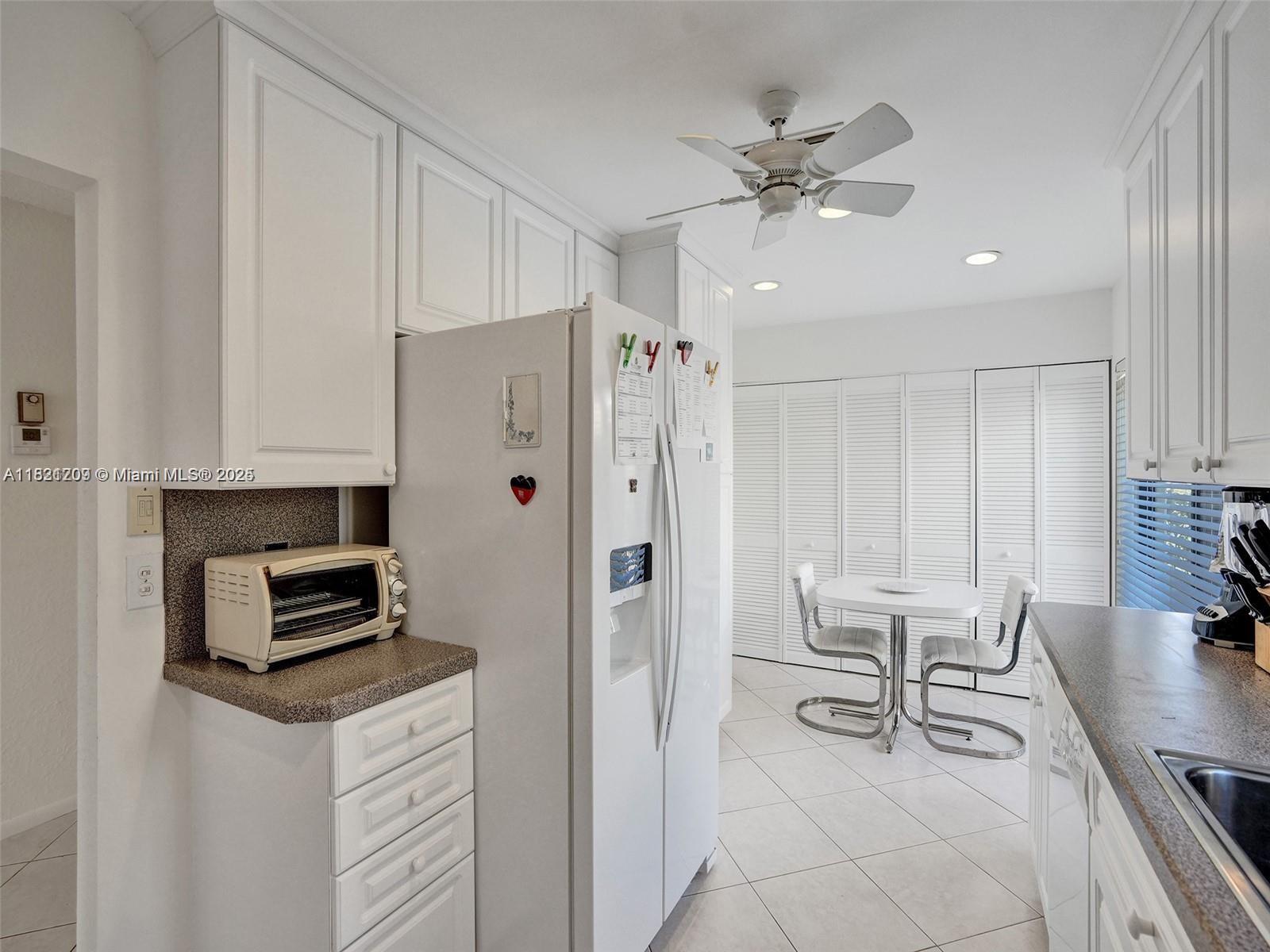 FAIRWAYS OF BOCA LAGO CON - Residential Lease