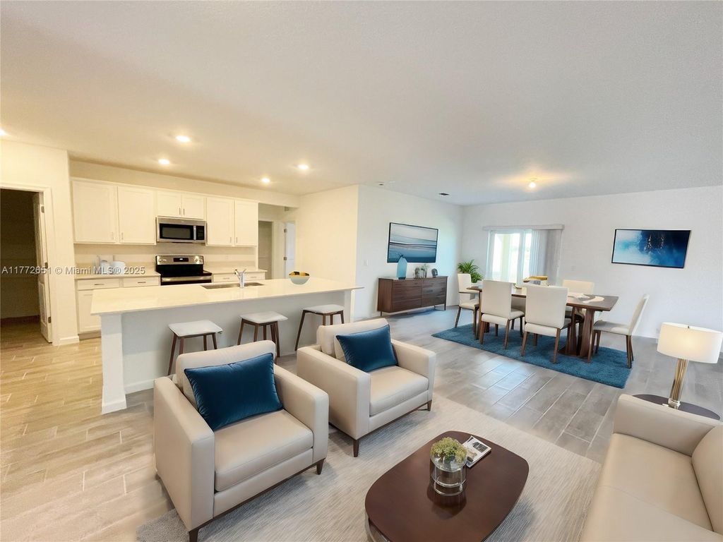 Photo of 964 Bent Creek Dr #-, Fort Pierce, FL 34947 (MLS # A11772651)