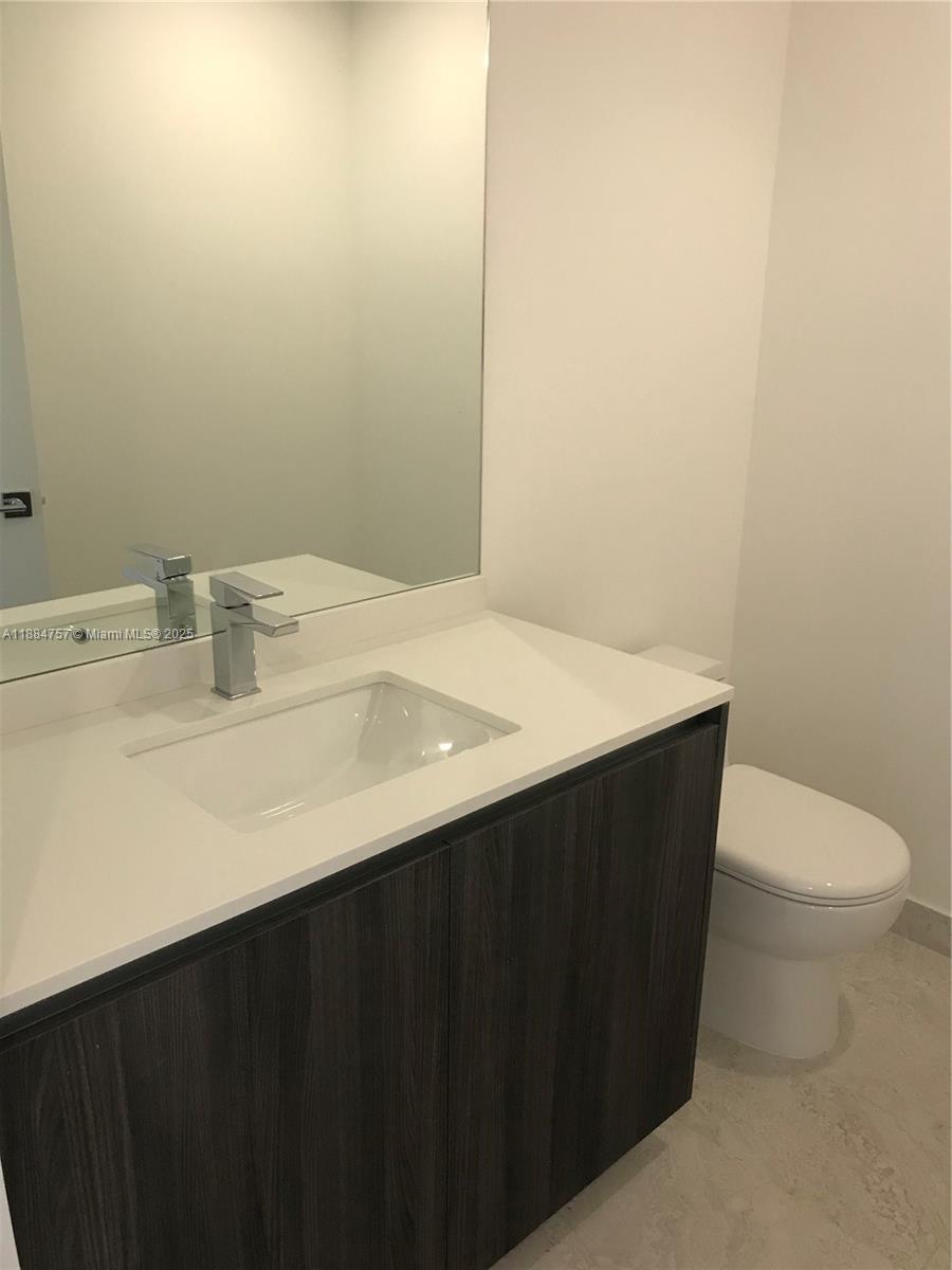 ARIA ON THE BAY CONDO - Residential Lease