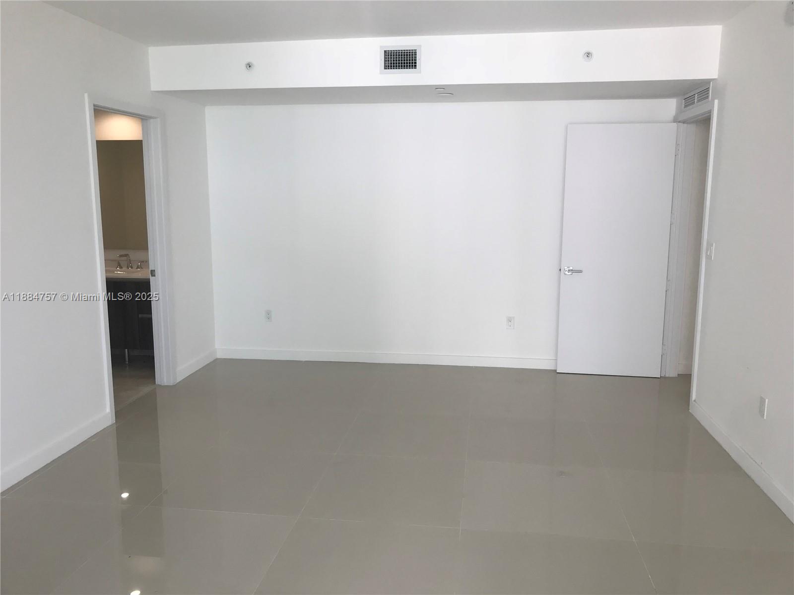 ARIA ON THE BAY CONDO - Residential Lease