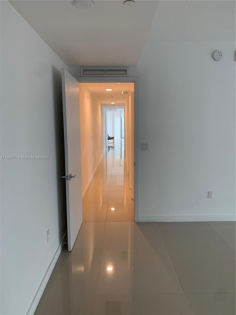 ARIA ON THE BAY CONDO - Residential Lease