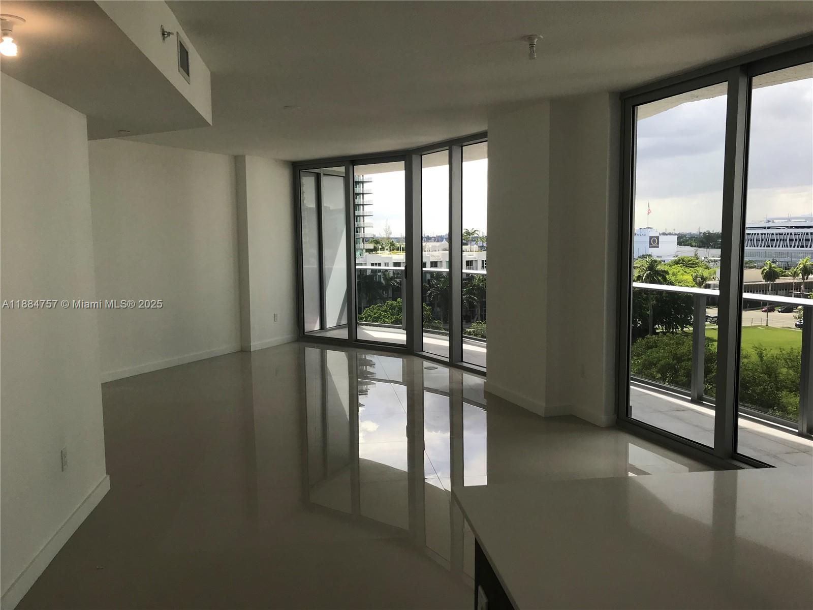 ARIA ON THE BAY CONDO - Residential Lease